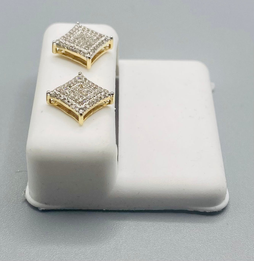 Genuine 10 KT Gold Diamond Earrings 0.30 CTW