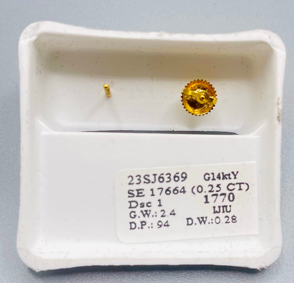 Genuine 10 KT Gold Diamond Earrings 0.25 CTW